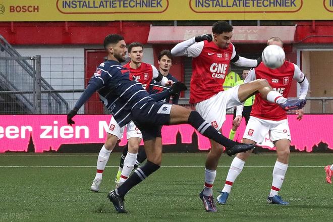 转会风波揭 转会风波揭