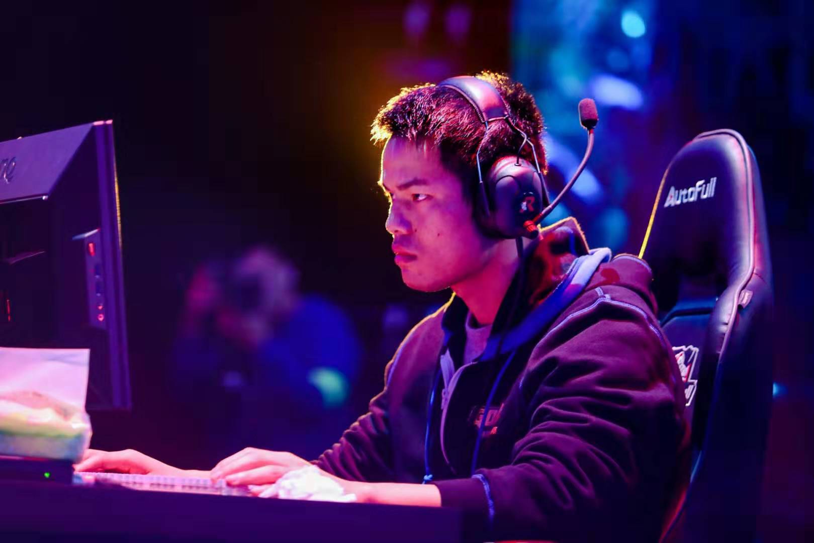 不容忽视 不容忽视